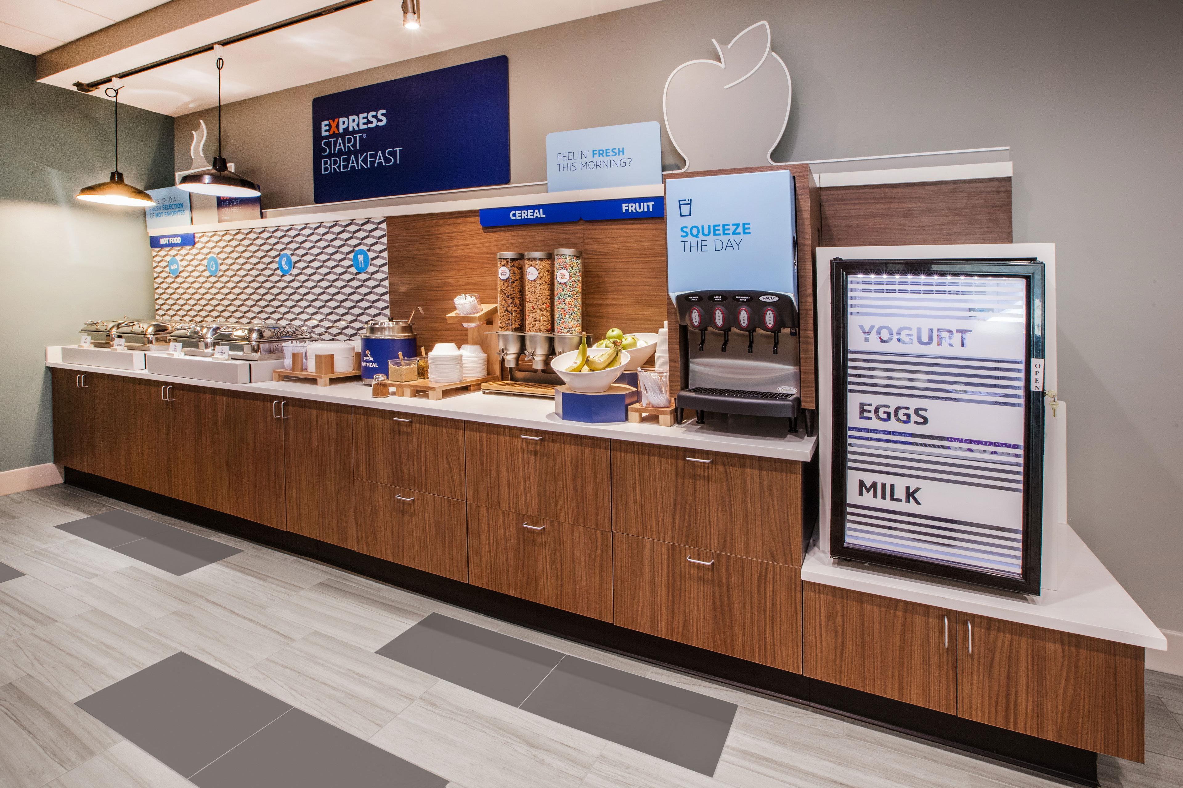 Holiday Inn Express & Suites - Oxford By Ihg מראה חיצוני תמונה