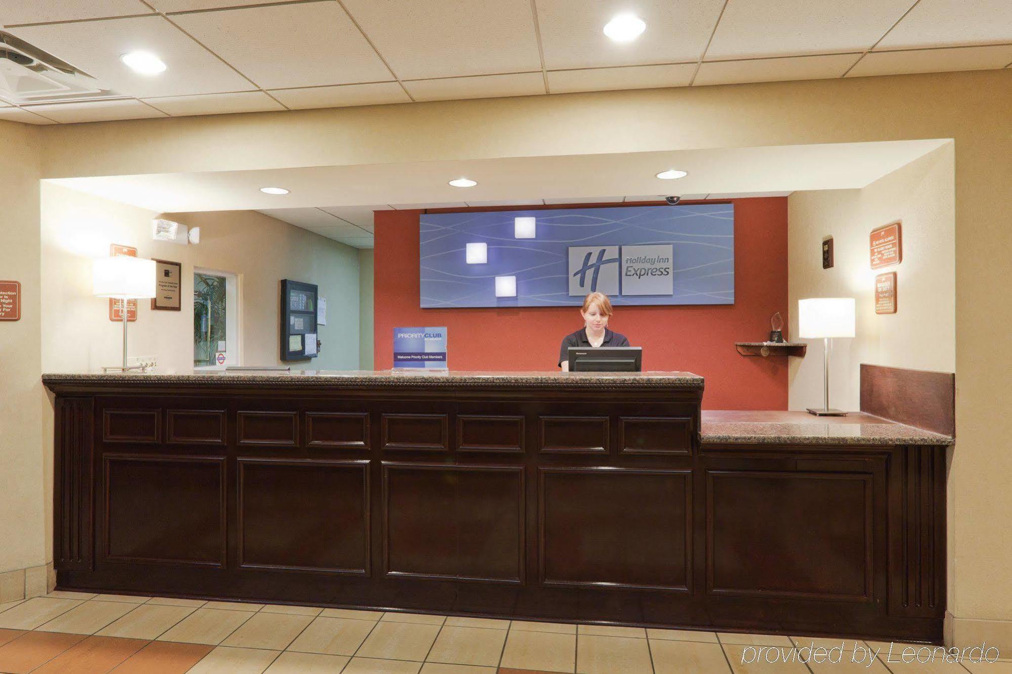 Holiday Inn Express & Suites - Oxford By Ihg מראה פנימי תמונה