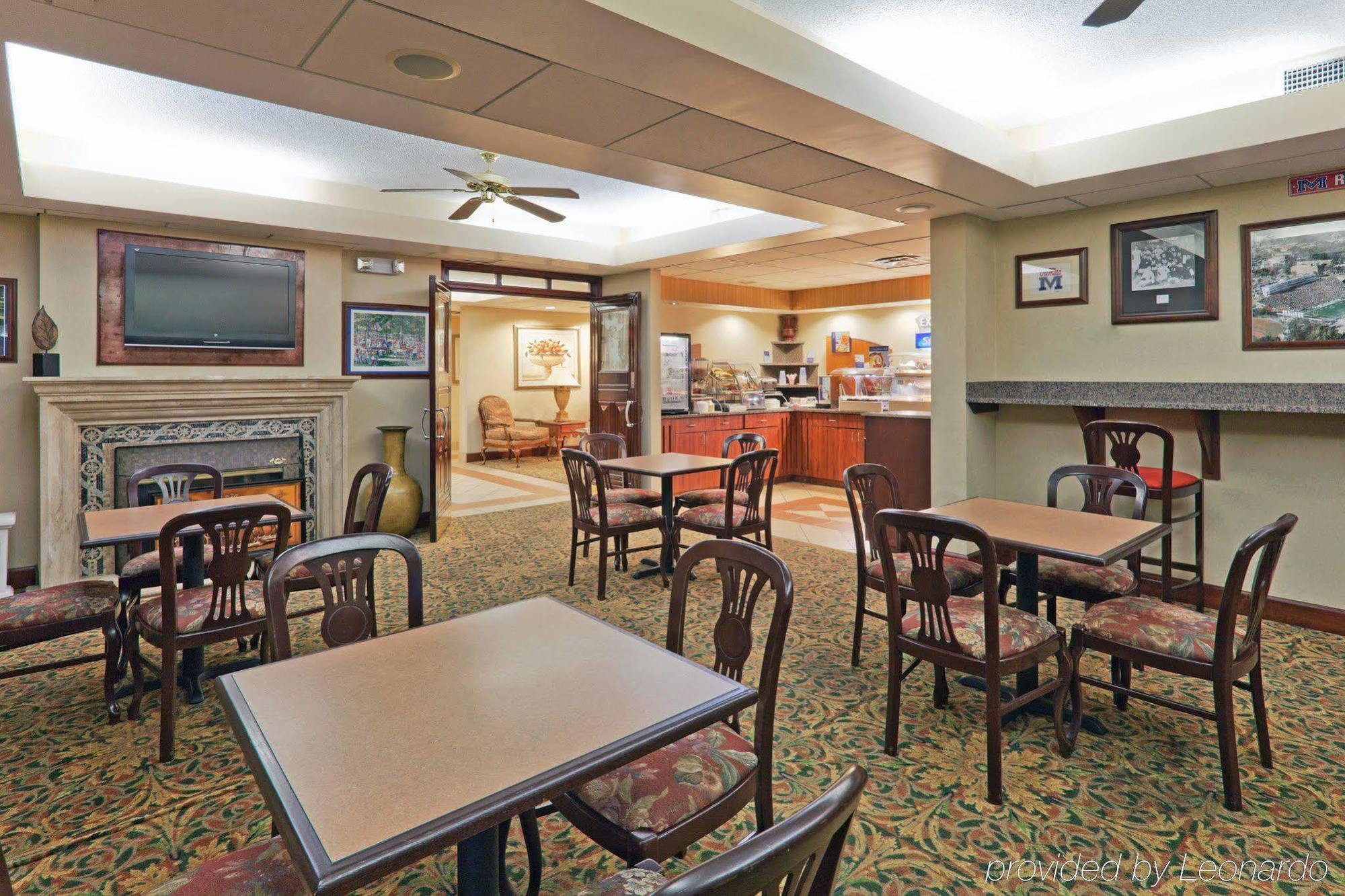 Holiday Inn Express & Suites - Oxford By Ihg מסעדה תמונה